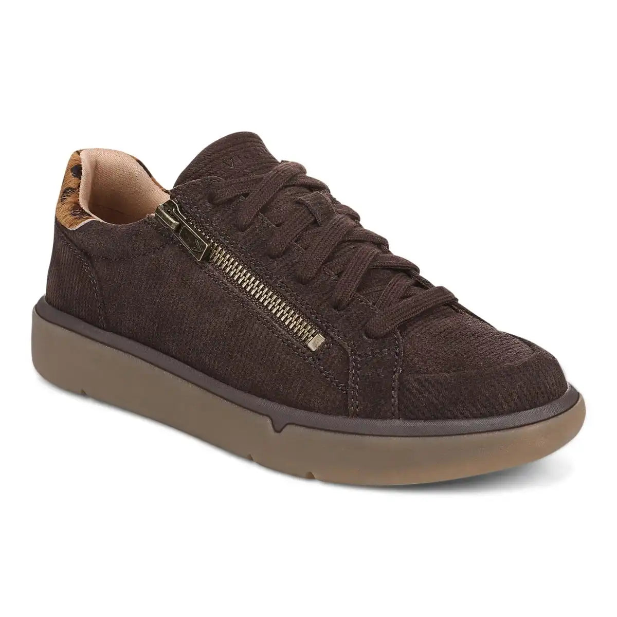 City Walk AXS Sneaker
