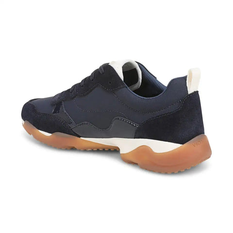 Walk Slim Glide Sneaker