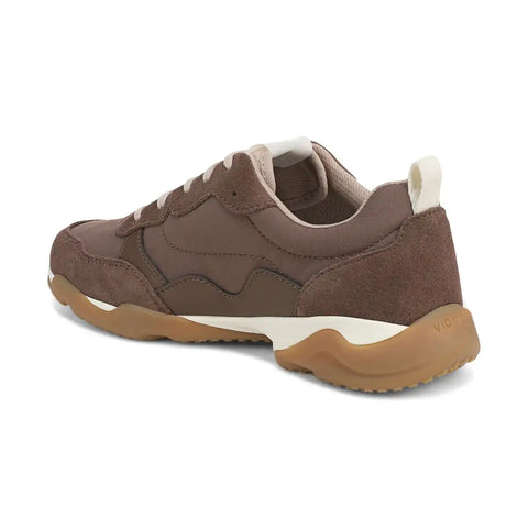 Walk Slim Glide Sneaker